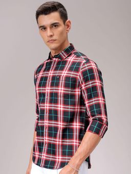 The Indian Garage Co - Men Slim Fit Checks Full Sleeves Cutaway Collar Casual Shirt