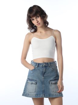 ONLY - Women's Solid Regular Fit White Crop Top