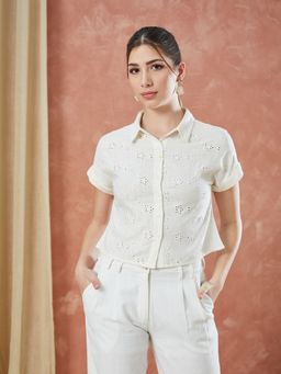 Latin Quarters - Women's White Short Sleeves Collar Neck Casual Shirt