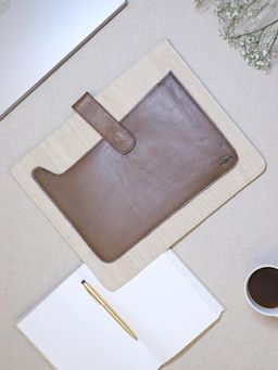 Design Gaatha - Genuine Leather Handloom Beige Yarn Dyed Patch Pocket Laptop Sleeves