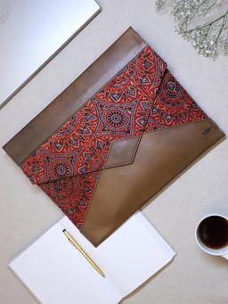 Design Gaatha - Genuine Leather Multi-Color Moroccan Hand Block Printed Ajrakh Fabric Laptop Sleeves