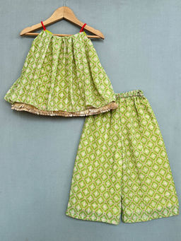 LABEL NEETI - Green Georgette Print Geometric Motif Top with Palazzo Pant (Set of 2)