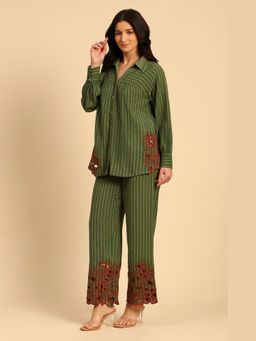 DOHR INDIA - Avya Green Embroidered Co-Ord