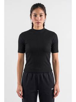 Reebok - Men Black T-Shirt