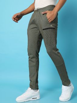 Campus Sutra - Men Solid Green Track Pants