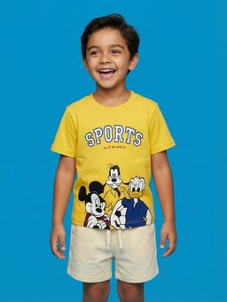 Nautinati - Boys Mickey and Friends Printed Regular Fit Round Neck T-shirt and Shorts
