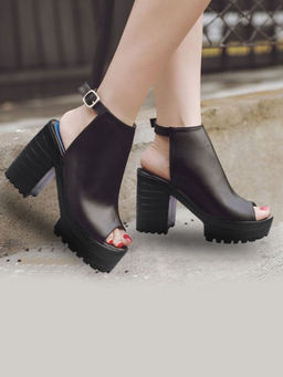 Shoetopia - Women Black Solid Heels