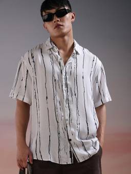 WROGN - Mens Printed White Half Sleeves Casual Shirt