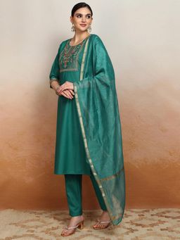 VISHUDH - Women Green Embroidered Kurta with Pant & Dupatta (Set of 3)