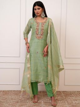 VISHUDH - Women Green Floral Kurta with Pant & Dupatta (Set of 3)