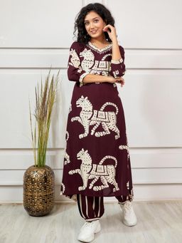 VISHUDH - Women Wine Printed Co-ord (Set of 2)