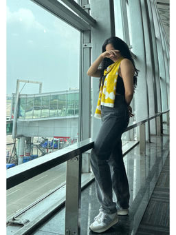 Thee Modern Roots - Women Circling Beauty Cotton Stole Yellow