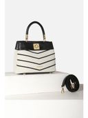 Black color option, Currently selected