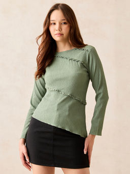 Outzidr - Green Textured Assymetric Hem Knit Top