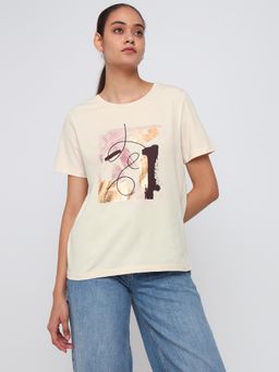 Cover Story - Beige Graphic T-shirt