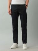 Black color option, Currently selected