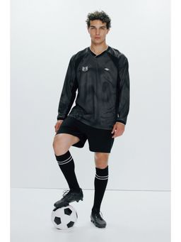 H&M - Men Black Loose Fit Football Shirt With Drymove
