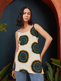 Stylum - Women's White Bandhani Printed Cotton Straight Tunic