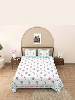 House of Gulab - White Floral Printed 1 King Bedsheet, 1 Jaipuri Razai/Quilt, 2 Pillow Covers