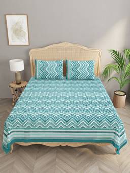House of Gulab - Blue Floral Printed 1 King Bedsheet, 1 Jaipuri Razai/Quilt, 2 Pillow Covers
