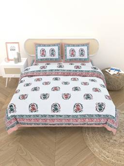 House of Gulab - White Floral Printed King Bedsheet With Blanket And 2 Pillow Covers