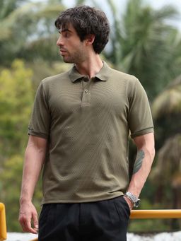 Campus Sutra - Men's Dark Olive Slanted-Jacquard Knit Polo T-Shirt-Green