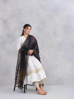 Fabindia - Women Black Cotton Silk Blend Dupatta