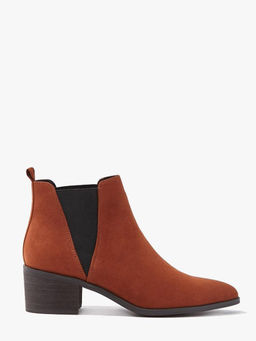Forever 21 - Fauxuede Chelsea Boots Brown Heel Boots
