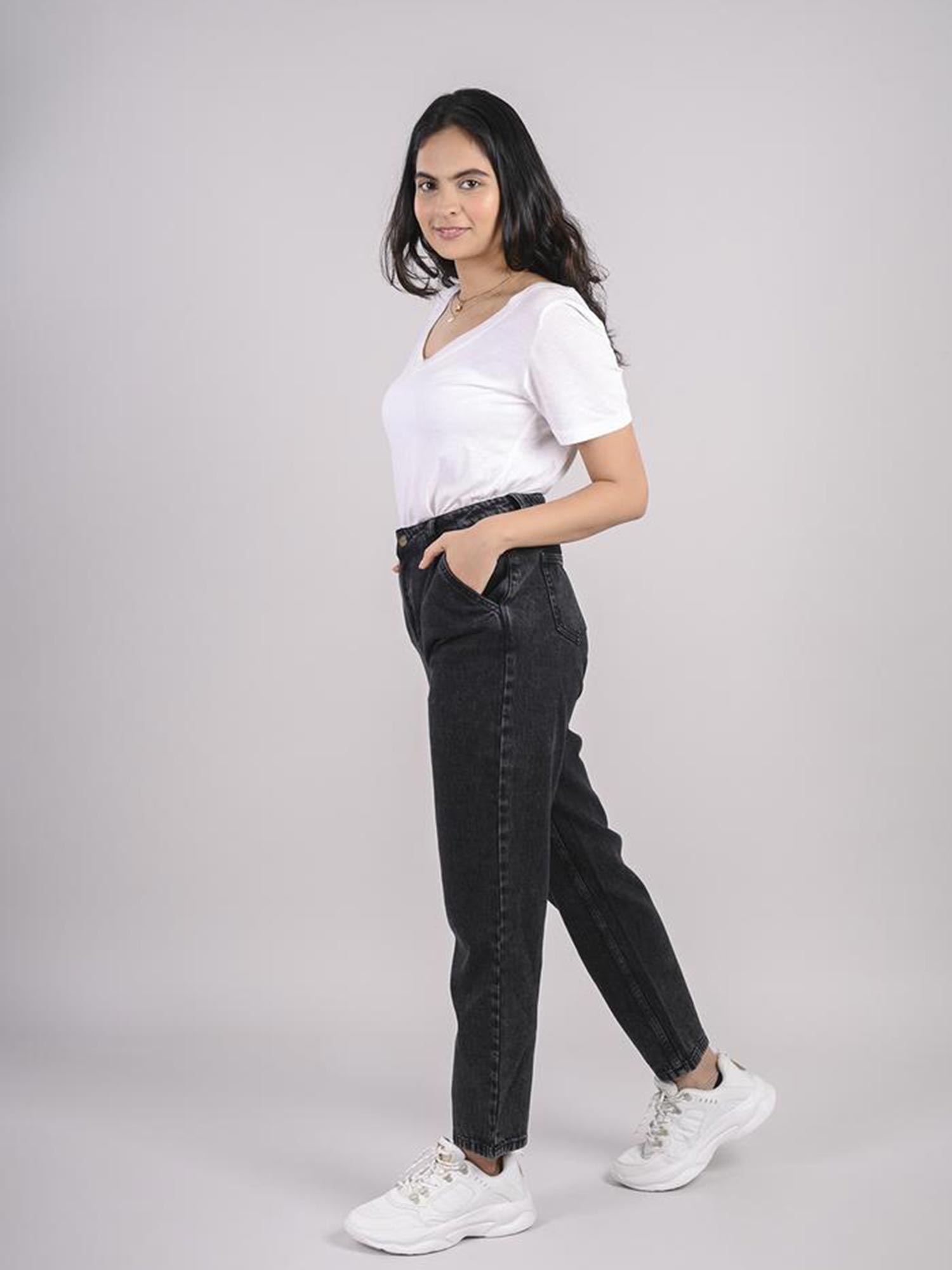Black Slouchy Jeans Online|Nykaa Fashion