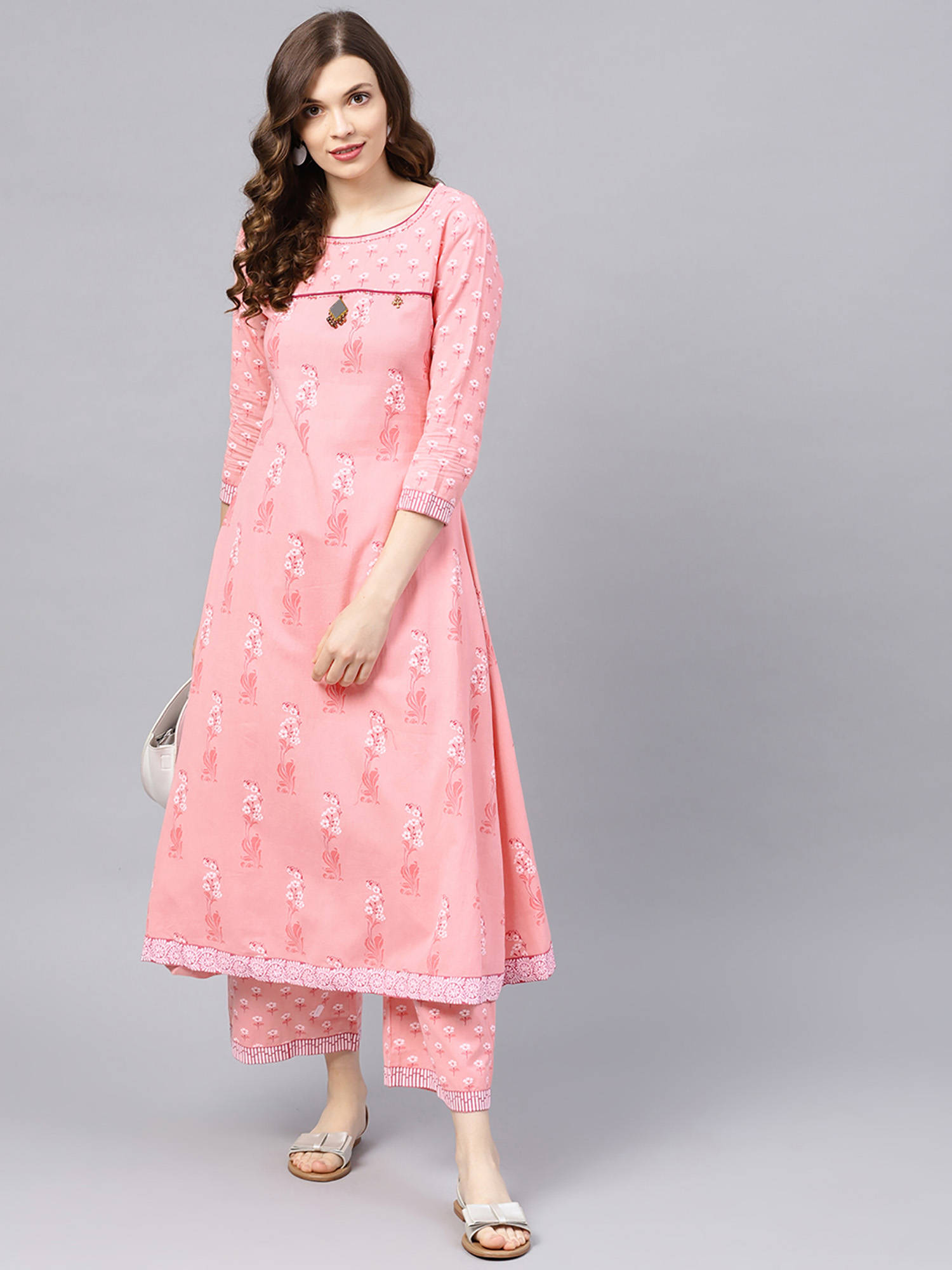 Buy Ishin Cotton Pink Printed Anarkali 