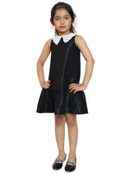 Woonie - Girls Black Frock With Collar Detail