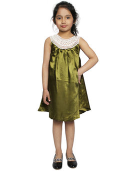 Woonie - Girls Crocheted Neck Satin Frock (Green)