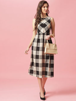 Gipsy - Black Midi Length Round Neck Cotton Dress