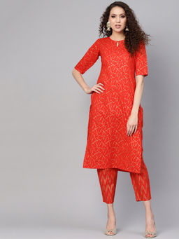 Gerua By Libas - Red Block Printed Kurta And Red Printed Trouser With Side Pocket (Set of 2)
