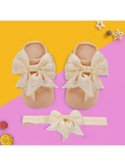 Baby Moo - Bedazzled Cream Headband And Socks (Set of 3)