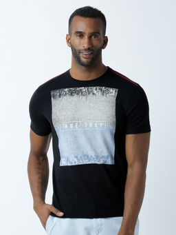 Huetrap - Mens Printed Round Neck Black T-Shirt