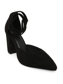 Twenty Dresses by Nykaa Fashion - Black Solid Pointed Toe Block Heels