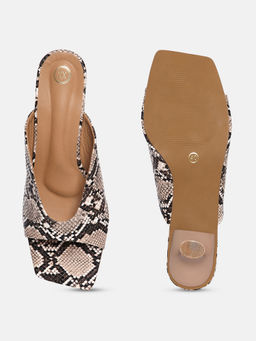 Twenty Dresses by Nykaa Fashion - Im Going Places Heels