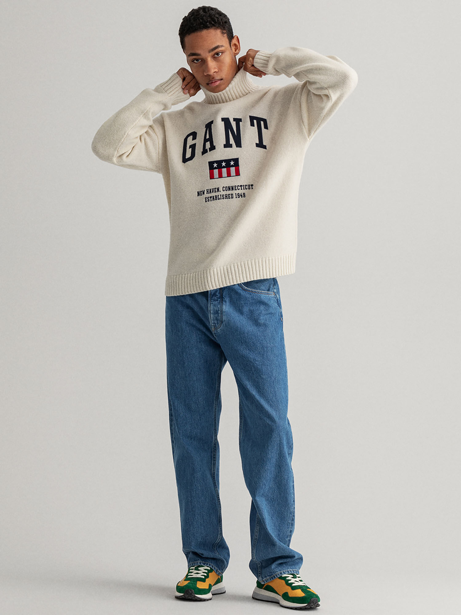 Buy GANT Men Cream Regular Fit Sweater 