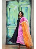 Black color option, Sold out, Currently selected