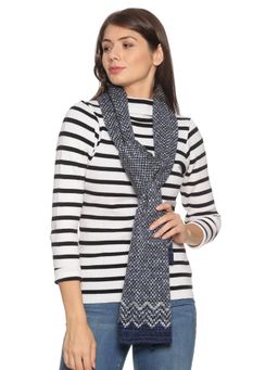 513 - Women Checks Muffler