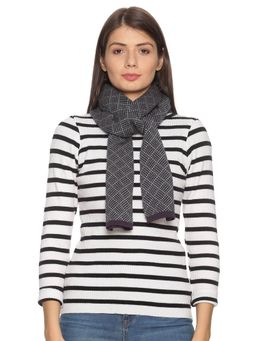 513 - Women Checks Muffler