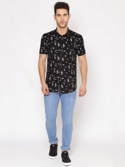 SHOWOFF - Men's Cotton Casual Black Printed Slim Fit Shirt