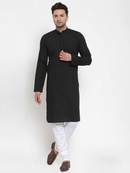 Jompers - Men Solid Kurta Pyjama (Set of 2)