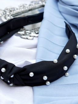 Joker and Witch - Black Pearl Beaded Knot Headband