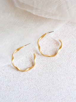 Joker and Witch - Twisted Gold Earrings