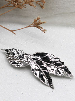 Joker and Witch - Hazel Silver Hair Clip
