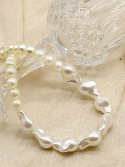 Joker and Witch - Bewitching Pearl Choker Necklace