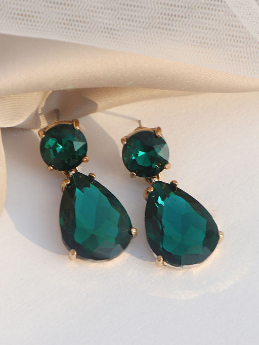 Joker and Witch Glam Up Green Drop Earrings