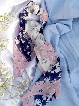 Joker and Witch - Floral Love Scarf Detail Blue Pink Scrunchie
